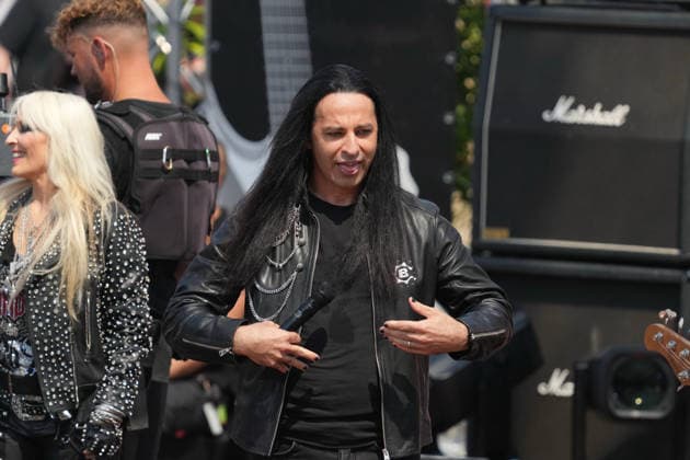 ZDF-Fernsehgarten 2026. DORO Pesch und Bülent Ceylan im ZDF Fernsehgarten mit dem Motto Rock im Garten am 02.08.2026 in Mainz. Mainz ZDF Fernsehgarten Rheinland-Pfalz *** ZDF Fernsehgarten 2026: DORO Pesch and Bülent Ceylan at the ZDF Fernsehgarten, themed Rock im Garten, on August 2, 2026, in Mainz, Rhineland-Palatinate, ZDF Fernsehgarten