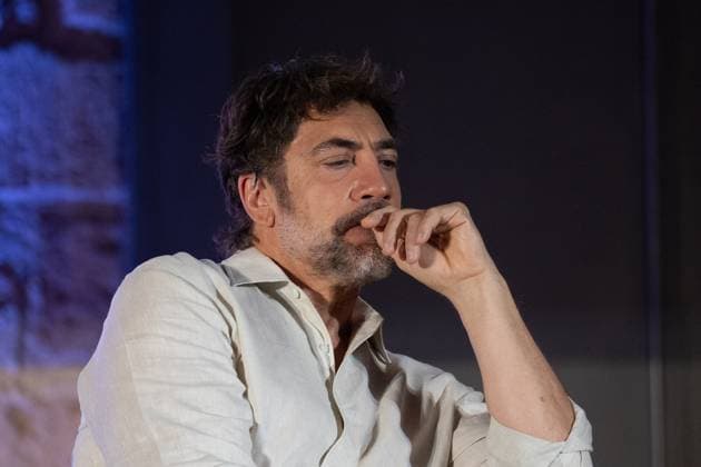 Entertainment Bilder des Tages Sorogoyen presents ‘El ser querido’ in Palma Screenwriter Isabel Pena (left), director Rodrigo Sorogoyen (centre) and actors Javier Bardem (right) and Vicky Luengo (second from left) during a press conference to present the film ‘El ser querido’ at the Victoria Hotel on 2 August 2026, in Palma de Mallorca, Balearic Islands, (Spain). ‘El ser querido’ is a 2026 Spanish film directed by Rodrigo Sorogoyen, co-written with Isabel Pena and starring Javier Bardem and Vicky Luengo. The film competed in the Official Selection at the 79th Cannes Film Festival and is due to be released in cinemas in Spain on 26 August 2026. 2 AUGUST 2026 Javier Fernández Europa Press 08 02 2026. 02 Aug 2026 Pictured: Actor Javier Bardem during a press conferenc  Copyright: xThexMegaxAgencyxEuropaxPressx xMEGAx