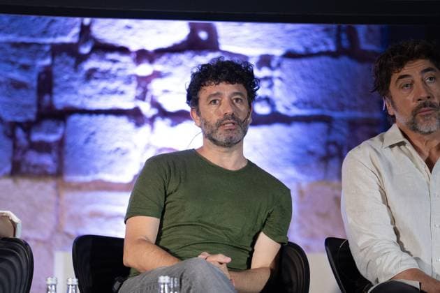 Sorogoyen presents ‘El ser querido’ in Palma Screenwriter Isabel Pena (left), director Rodrigo Sorogoyen (centre) and actors Javier Bardem (right) and Vicky Luengo (second from left) during a press conference to present the film ‘El ser querido’ at the Victoria Hotel on 2 August 2026, in Palma de Mallorca, Balearic Islands, (Spain). ‘El ser querido’ is a 2026 Spanish film directed by Rodrigo Sorogoyen, co-written with Isabel Pena and starring Javier Bardem and Vicky Luengo. The film competed in the Official Selection at the 79th Cannes Film Festival and is due to be released in cinemas in Spain on 26 August 2026. 2 AUGUST 2026 Javier Fernández Europa Press 08 02 2026. 02 Aug 2026 Pictured: Director Rodrigo Sorogoyen during a press co  Copyright: xThexMegaxAgencyxEuropaxPressx xMEGAx