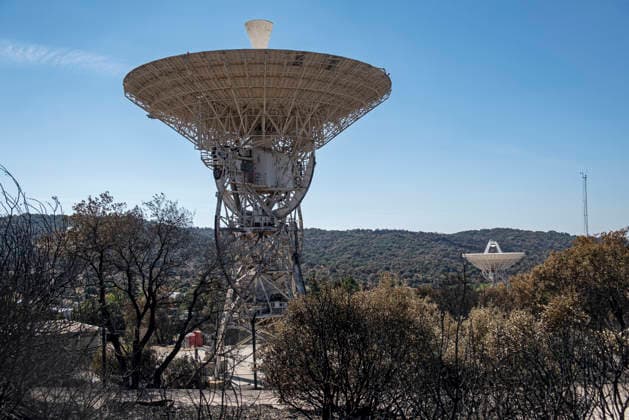 News Bilder des Tages NASA Reports No Damage to Antennas or Buildings at Its Robledo de Chavela Complex in Madrid; Burned Land Next to the NASA Complex, August 2, 2026, in Robledo de Chavela, Madrid, Spain NASA has confirmed that it has not detected any significant structural damage to the antennas or buildings at its complex in Robledo de Chavela caused by the wildfire that affected the area AUGUST 2, 2026 NASA ANTENNA NASA COMPLEX SPACE RO ANTENNASBLEDO NASA ANTENNAS Robledo de Chavela, Madrid Robledo de Chavela, Madrid, Spain  Copyright: xGabrixSolerax 7699542