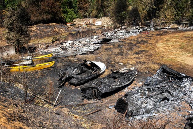 Ayuso Visits Towns and Facilities Affected by the Fires in the Sierra Oeste Several burned-out vehicles, as of August 2, 2026, in Pelayos de la Presa, Madrid, Spain. The regional government has begun efforts aimed at rebuilding the area, as well as the Post-Fire Assistance Center (PATI), which provides support and advice to residents of Pelayos de la Presa August 2, 2026 BURNED-OUT BOATS BOATS FIRE SAN JUAN RESERVOIR RESERVOIR BOATSPelayos de la Presa, Madrid Pelayos de la Presa, Madrid, Spain  Copyright: xGabrixSolerax 7699545