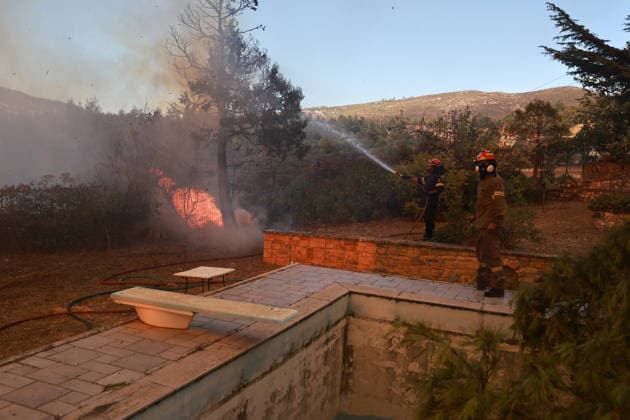 Firefighters battle wildfire in Greece s Viotia VIOTIA, GREECE - AUGUST 2: Firefighters battle a wildfire burning near Porto Germeno, 70 kilometres northwest of Athens in the region of Viotia, Greece, on August 2, 2026 Costas Baltas Anadolu Athens Greece. Editorial use only. Please get in touch for any other usage.  Copyright: x2026xAnadoluxCostasxBaltasx