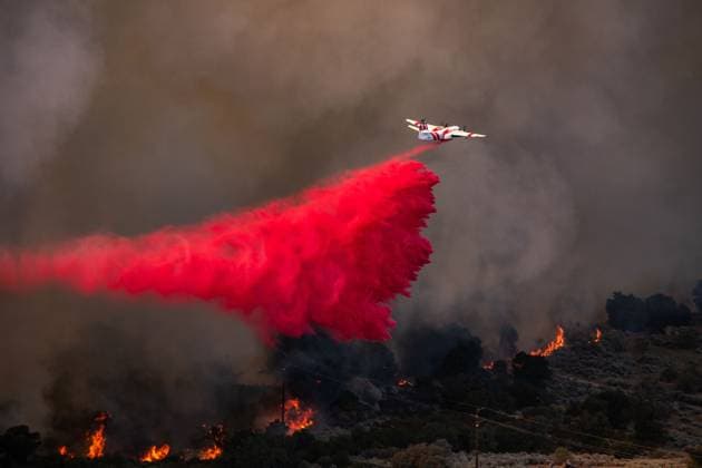 Aircraft Tackling California Wildfires Aircraft have been called to assist in fighting numerous fires throughout California. As fire behavior changes, so does the need for aircraft. Cal-Fire has added some C-130s to its fleet. Coulson Aviation has added CH-47 Chinooks that can carry up to 4,000 gallons of water or retardant. These aircraft have helped knockdown numerous fires and have prevented them from spreading. 31 Aug 2026 Pictured: Cal-Fire Tanker 71 working the Grade fire.  Copyright: xThexMegaxAgencyxRyanxGrothex xMEGAx