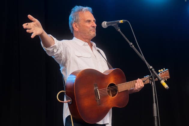 Mark Radcliffe and David Boardman in concert at Cambridge Folk Festival at Cherry Hinton Hall Park in Cambridge, UK on 02 August 2026 Mark Radcliffe performing with Mark Radcliffe and David Boardman in concert at Cambridge Folk Festival at Cherry Hinton Hall Park in Cambridge, UK on 02 August 2026, Credit:Stephen Keable Avalon UK, Cambridgeshire, Cambridge, Cherry Hinton Hall Park  Copyright: xStephenxKeablex xAvalonx 1120336319