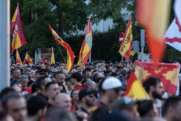 A march organized by the Spanish Civil Society platform outside the Moroccan Embassy in Madrid to protest the events in Ceuta. Dozens of people are demonstrating outside the Moroccan Embassy in Madrid on August 2, 2026, in Madrid, Spain. The protest follows a migration crisis in Ceuta, with tens of thousands of people entering irregularly from Morocco and a death toll of several dozen people who died while attempting to swim across, according to local authorities. AUGUST 2, 2026 PROTEST MIGRATION MIGRANTS Diego Radamé Madrid Madrid, Spain  Copyright: xDiegoxRadamÃ sx 7699613
