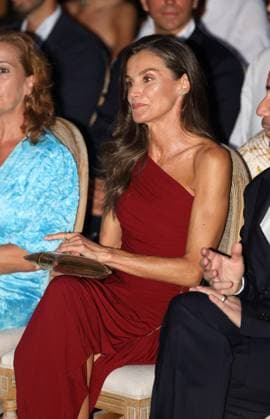 The Queen presides over the closing ceremony of the 16th edition of the Atlàntida Mallorca Film Fest 2025 Queen Letizia at the closing ceremony of the 16th edition of the Atlàntida Mallorca Film Fest 2025 , on 2 August 2026, in Palma de Mallorca (Balearic Islands, Spain). The festival was launched 16 years ago as Spain’s first online film festival, with a clear mission: to introduce the public to the best international films that did not find a place in cinemas. FILM. 02 Aug 2026 Pictured: Queen Letizia at the closing ceremony of the 16th edition of the Atlàntida Mallorca Film Fest 2025 , on 2 August 2026, in Palma de Mallorca (Balearic Islands, Spain). The festival was launched 16 years ago as Spain’s first online film festival, wit  Copyright: xThexMegaxAgencyxEuropaxPressx xMEGAx