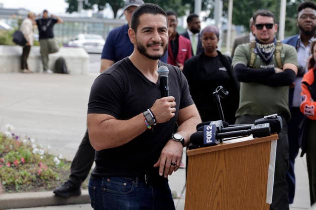 August 2, 2026, Detroit, Mi, United States: Dr. ABDUL EL-SAYED Democrat from Michigan candidate for U.S. Senate campaigns in Detroit, Michigan on August 2, 2026. Detroit United States  - ZUMAk12_ 20260802_fap_k12_027 Copyright: xJeffxKowalskyx