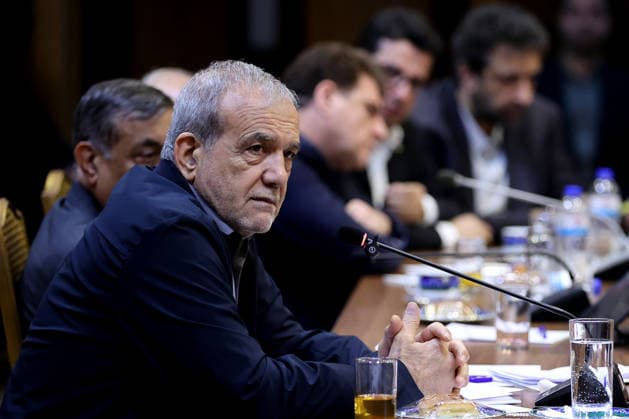 President Masoud Pezeshkian speaks during a meeting with Iranian party officials in Tehran, Iran, on August 2, 2026. The Iranian president stressed the need to compel Donald Trump to honor signed commitments. At the same time, Foreign Minister Seyed Abbas Araghchi announced that negotiations with the Omani government have made significant progress and are nearing completion.  IRN2026080207 IranianxPresidency