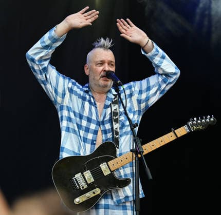 Musikfestival Heimspiel Knyphausen (31. Juli bis 2. August 2026), Konzert der Band >> Fortuna Ehrenfeld << am Sonntag, 2. August 2026. Auftritt der Musikband >> Fortuna Ehrenfeld << beim Festival >> Heimspiel Knyphausen << am 02. August 2026. Zu sehen Martin Bechler (Gesang, Gitarre, Keyboard). Eltville-Erbach Eltville am Rhein Rheinland-Pfalz Deutschland Weingut Baron von Knyphausen *** Heimspiel Knyphausen Music Festival, July 31–August 2, 2026; concert by the band Fortuna Ehrenfeld on Sunday, August 2, 2026. Performance by the band Fortuna Ehrenfeld at the Heimspiel Knyphausen Festival on August 2, 2026. Featuring Martin Bechler on vocals, guitar, and keyboard. Eltville, Erbach, Eltville am Rhein, Rhineland-Palatinate, Germany. Baron v