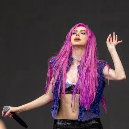 August 2, 2026, Chicago, Illinois, USA: Slovak singer ADELA (ADELA JERGOVA) during the Lollapalooza Music Festival at Grant Park in Chicago, Illinois Chicago USA  - ZUMAs135 20260802_zap_s135_032 Copyright: xDanielxDeSloverx