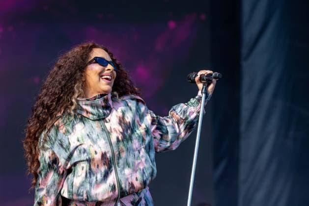 August 2, 2026, Chicago, Illinois, USA: English singer JADE (JADE THIRLWALL) during the Lollapalooza Music Festival at Grant Park in Chicago, Illinois Chicago USA  - ZUMAs135 20260802_zap_s135_053 Copyright: xDanielxDeSloverx