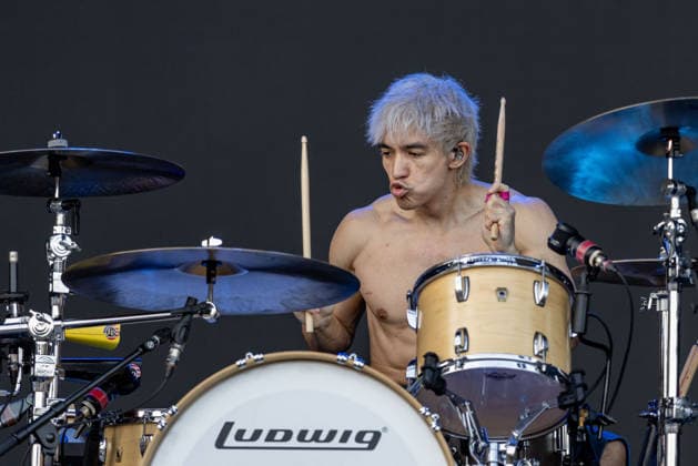 August 2, 2026, Chicago, Illinois, USA: DANIEL FANG of Turnstile during the Lollapalooza Music Festival at Grant Park in Chicago, Illinois Chicago USA  - ZUMAs135 20260802_zap_s135_101 Copyright: xDanielxDeSloverx