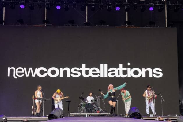 August 2, 2026, Chicago, Illinois, USA: HARLEE CASE, JOSH SMITH and KYLE FAROOK of New Constellations during the Lollapalooza Music Festival at Grant Park in Chicago, Illinois Chicago USA  - ZUMAs135 20260802_zap_s135_125 Copyright: xDanielxDeSloverx
