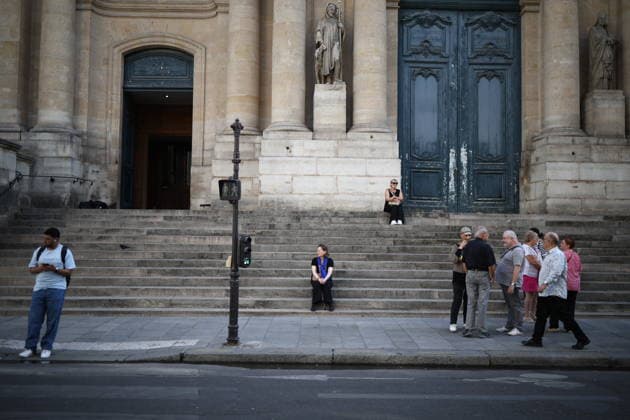 French Singer and pianist Marie-Paule Belle Funeral - Paris Illustration the funeral ceremony for French singer and pianist Marie-Paule Belle at Saint Roch church in Paris, France on August 3, 2026. She died from breast cancer at age 80 on July 25, 2026, in Neuilly-sur-Seine. She was best known for her 1976 hit song La Parisienne ». Photo by Raphael Lafargue ABACAPRESS.COM Paris Ile-de-France France  Copyright: xLafarguexRaphael ABACAx