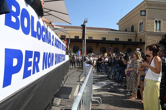 August 2, 2026, Bologna, Italia, Italy: Some participants in the demonstration for the 46th anniversary of the Bologna massacre, Bologna, 02 08 2026 Bologna Italy  - ZUMAa289 20260802_zia_a289_092 Copyright: xAleandroxBiagiantix xAgfx