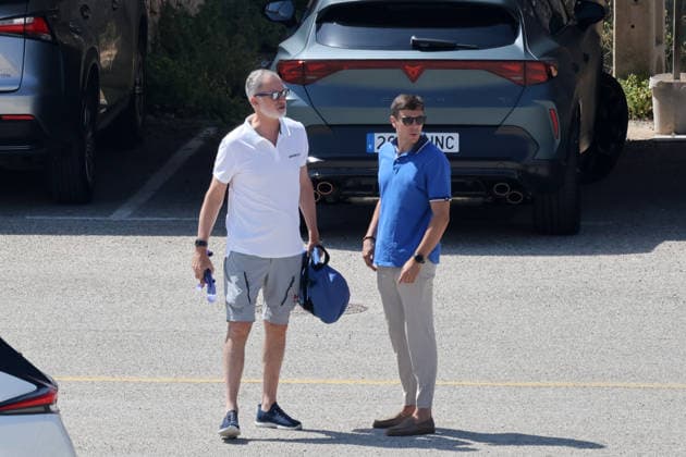 King Felipe VI Reappears in Palma de Mallorca Amid the Migration Crisis in Ceuta King Felipe VI Returns to Porto Pi on August 3, 2026, in Palma de Mallorca, Spain CELEBRITIES KING ROYALTY CAR Raú Palma de Mallorca Palma de Mallorca, Spain  Copyright: xRaulxTerrelx 7700230