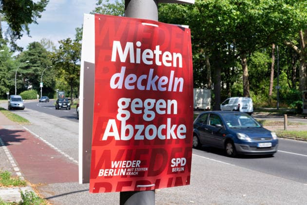 Berlin,03.08.2026,Wahlplakat der Partei SPD zur Wahl zum 20.Abgeordnetenhaus von Berlin sowie zu den Bezirksverordnetenversammlungen am 20.09.2026. *** Berlin, August 3, 2026—Election poster of the SPD party for the election to the 20th Berlin House of Representatives and the district councils on September 20, 2026