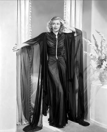 Shall We Dance, 1937 Ginger Rogers Shall We Dance 07 May 1937 L entreprenant Mr. Petrov Tanz mit mir Character(s): Linda Keene Director: Mark Sandrich SSX93280 Allstar Picture Library Ltd RKO RADIO PICTURES **Warning** This Photograph is for editorial use only and is the copyright of RKO RADIO PICTURES and or the Photographer assigned by the Film or Production Company & can only be reproduced by publications in conjunction with the promotion of the above Film. A Mandatory Credit To RKO RADIO PICTURES is required. The Photographer should also be credited when known. No commercial use can be granted without written authority from the Film Company. Copyright: xAllstar RKOxRADIOxPICTURESx