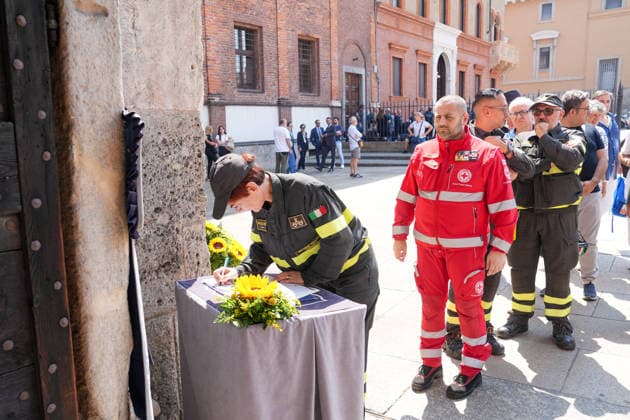 IPA87213877 - Milan: Don Mazzi™s Funeral at the Basilica of Sant™Ambrogio  Copyright: xDuilioxPiaggesix xPoolxEnriquezxPiaggesix 87213877
