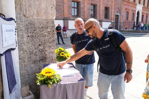 IPA87214117 - Milan: Don Mazzi™s Funeral at the Basilica of Sant™Ambrogio  Copyright: xDuilioxPiaggesix xPoolxEnriquezxPiaggesix 87214117