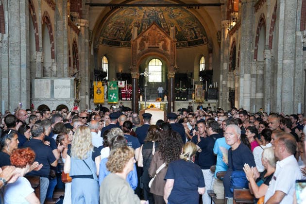 IPA87214054 - Milan: Don Mazzi™s Funeral at the Basilica of Sant™Ambrogio  Copyright: xDuilioxPiaggesix xPoolxEnriquezxPiaggesix 87214054