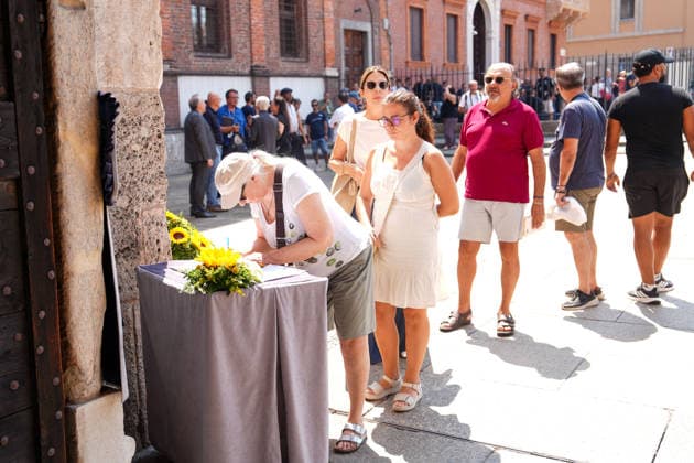 IPA87214088 - Milan: Don Mazzi™s Funeral at the Basilica of Sant™Ambrogio  Copyright: xDuilioxPiaggesix xPoolxEnriquezxPiaggesix 87214088