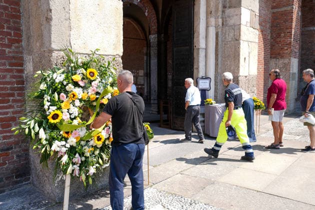 IPA87214102 - Milan: Don Mazzi™s Funeral at the Basilica of Sant™Ambrogio  Copyright: xDuilioxPiaggesix xPoolxEnriquezxPiaggesix 87214102