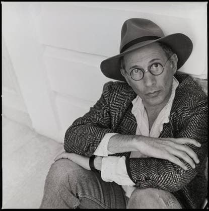 Jerry SCHATZBERG (1987-1991). Realisateur, photographe et scenariste americain, ne en 1927 a New York. Photos realisees lors du festival de Cannes en 1991. RECORD DATE NOT STATED *** Jerry SCHATZBERG 1987 1991 American director, photographer, and screenwriter, born in 1927 in New York. Photos taken during the 1991 Cannes Film Festival. DATE NOT STATED  Copyright: x PascalxVictor ArtComPressxviaxopale.photox