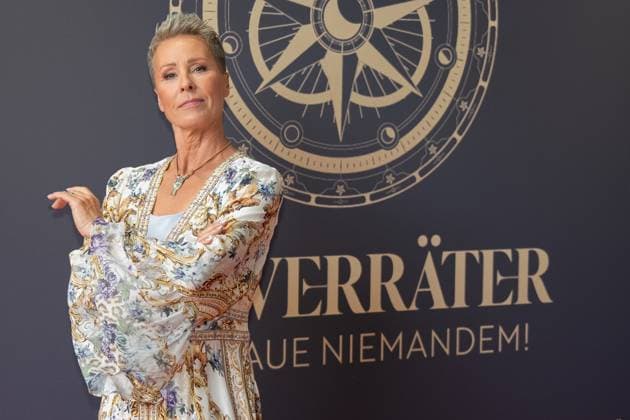Premiere von Die Verraeter Vertraue niemandem. Moderatorin Sonja Zietlow bei der Premiere der RTL Show Die Verraeter Vertraue niemandem am 02.08.2026 im Cinenova Kino in Koeln Ehrenfeld. Koeln CINENOVA Nordrhein-Westfalen *** Premiere of *Die Verraeter: Trust No One*: Host Sonja Zietlow at the premiere of the RTL show *Die Verraeter: Trust No One* on August 2, 2026, at the Cinenova Cinema in Cologne-Ehrenfeld, Cologne, CINENOVA, North Rhine-Westphalia