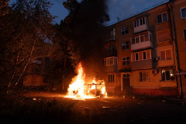 August 3, 2026, Kramatorsk, Donetsk Oblast, Ukraine: A car is attacked by a Russian Fibre Optic FPV in the city of Kramatorsk, Donetsk Oblast Kramatorsk Ukraine  - ZUMAm350 20260803_zip_m350_001 Copyright: xCameronxJones-Manleyx