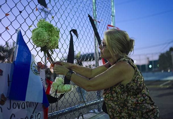 Protest and a vigil outside Delaney Hall after a detainee died in ICE custody in Newark, NJ NEW YORK, UNITED STATES- AUGUST 3: Pro-immigrant activists gather outside Delaney Hall Detention Facility of ICE and set a vigil on Monday, August 3, 2026, after a detainee, Edwin Lopez-Cornejo, 41, died in ICE custody in Newark, New Jersey, U.S. Selcuk Acar Anadolu New York United States. Editorial use only. Please get in touch for any other usage.  Copyright: x2026xAnadoluxSelcukxAcarx