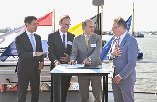 Inauguration Of The Brabo Project LILLO, BELGIUM - AUGUST 04: Bernard Gustin CEO Elia Group, Jan-Paul Dijckmans Executive Director TenneT, Belgian Prime Minister Bart De Wever and Dutch Minister-President Rob Jetten are present at the Launch of the Brabo project and signing of a cooperation agreement between Elia and TenneT .At the Port of Antwerp, Elia and TenneT are celebrating the successful completion of the Brabo project, one of the most significant investments in Belgium s high-voltage grid over the past decade. ..(LUH)..on August 04, 2026 in Lillo, Belgium, 04 08 2026 Lillo Belgium  Copyright: xBertxVanxDenxBrouckex