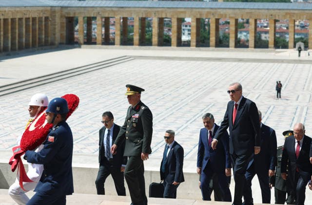 Turkish President Recep Tayyip Erdogan visits Anitkabir ANKARA, TURKIYE – AUGUST 4: (----EDITORIAL USE ONLY - MANDATORY CREDIT - TURKISH PRESIDENCY MURAT KULA HANDOUT - NO MARKETING NO ADVERTISING CAMPAIGNS - DISTRIBUTED AS A SERVICE TO CLIENTS----) Members of the Supreme Military Council (YAS), chaired by Turkish President Recep Tayyip Erdogan, visit Anitkabir, the mausoleum of the founder of the Republic of Turkiye, Mustafa Kemal Ataturk, in Ankara, Turkiye, on August 4, 2026. Following Turkish President Recep Tayyip Erdogan s taking his place at the head of the Lion Road, the ceremony began with the participation of Vice President Cevdet Yilmaz, Minister of National Defense Yasar Guler, Minister of Justice Akin Gurlek, Minister of  Copyright: x2026xAnadoluxTurkishxPresidency MuratxKulax