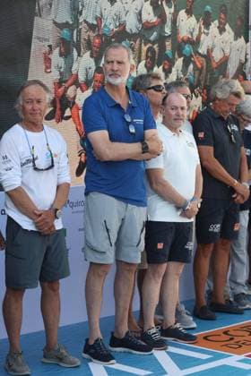 King Felipe arrives at the marina in Palma de Mallorca to take part in the Copa del Rey Mapfre King Felipe VI boarding the Hispania alongside the rest of the crew on 4 August 2026 in Palma de Mallorca (Spain). KING. 04 Aug 2026 Pictured: King Felipe VI during the tribute to Manolo Doreste and Javier Vallejo, the late sailors, on 4 August 2026, in Palma de Mallorca (Spain). KING;REGATTAS;HARBOUR;SAILING;CUP Raúl Terrel Europa Press 08 04 2026.  Copyright: xThexMegaxAgencyxEuropaxPressx xMEGAx