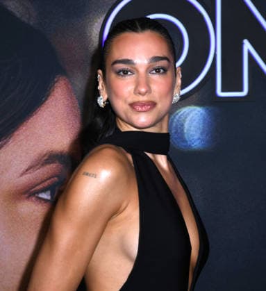 August 3, 2026, New York, Ny, United States: Dua Lipa attends the New York Premiere of One Night Only . Held at SVA Theatre in New York. Zuma Press August 3, 2026. New York United States - ZUMAp281 20260803_zea_p281_004 Copyright: xPhotoxImagexPressx