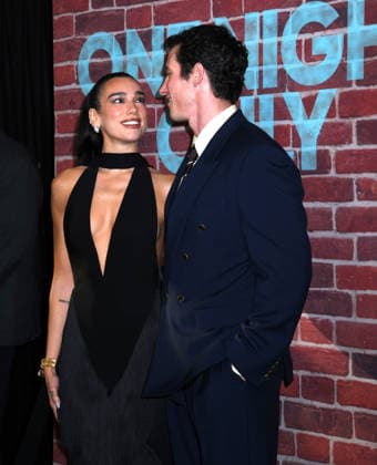 August 3, 2026, New York, Ny, United States: Dua Lipa and Callum Turner attend the New York Premiere of One Night Only . Held at SVA Theatre in New York. Zuma Press August 3, 2026. New York United States  - ZUMAp281 20260803_zea_p281_028 Copyright: xPhotoxImagexPressx