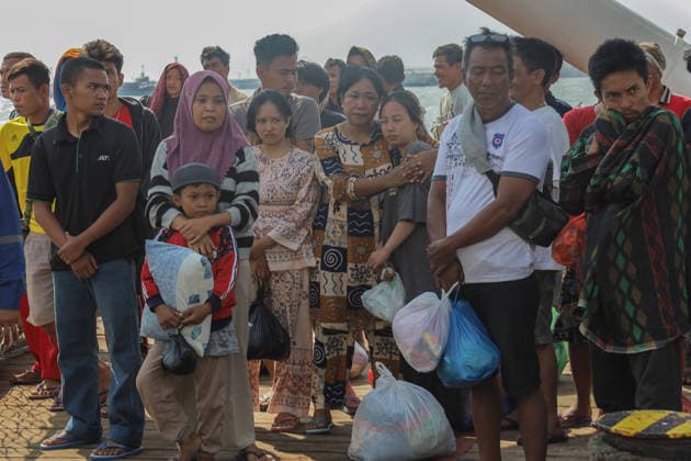 Survivors evacuated from burning ferry in Indonesia SURABAYA, INDONESIA - AUGUST 4: Survivors of the KM Mutiara Sentosa II ship fire arrive at Tanjung Perak Port following their evacuation in Surabaya, East Java, Indonesia, on August 4, 2026. Five people were killed in the fire aboard the vessel, which had 238 people on board, in waters near Madura Island. Suryanto Suryanto Anadolu Surabaya Indonesia. Editorial use only. Please get in touch for any other usage.  Copyright: x2026xAnadoluxSuryantoxSuryantox