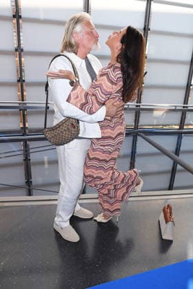 Frank Kessler mit Ehefrau Doreen Kessler bei der Premiere von SISTER ACT - DAS HIMMLISCHE MUSICAL im Bluemax Theater in Berlin am 04.08.2026 *** Frank Kessler with his wife, Doreen Kessler, at the premiere of SISTER ACT: THE HEAVENLY MUSICAL at the Bluemax Theater in Berlin on August 4, 2026