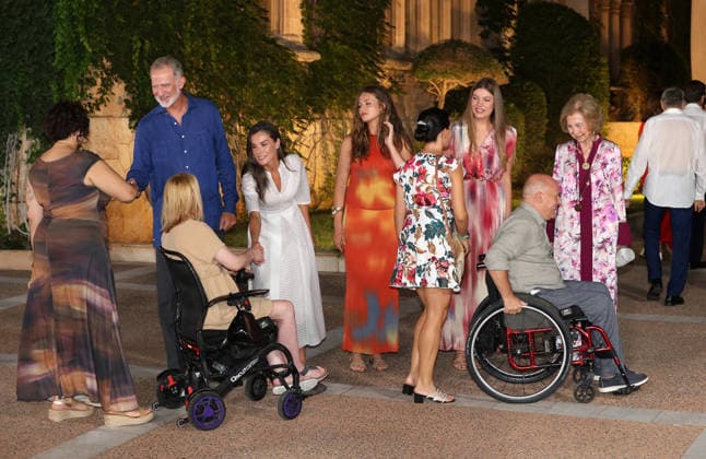 The Royal Family hosts the traditional summer reception at the Marivent Palace for a delegation representing Balearic society. King Felipe VI, Queen Letizia, Princess Leonor, Infanta Sofía, and Queen Sofía during the reception for a delegation representing Balearic society at Marivent Palace on August 4, 2026, in Palma de Mallorca, Balearic Islands, Spain. King Felipe and Queen Letizia welcomed the leading authorities of the Balearic Islands and a broad cross-section of civil society to Marivent Palace for an evening event that has become the major institutional event of the summer. ROYAL FAMILY RECEPTION Raú Mallorca Mallorca Spain  Copyright: xRaulxTerrelx 7701942