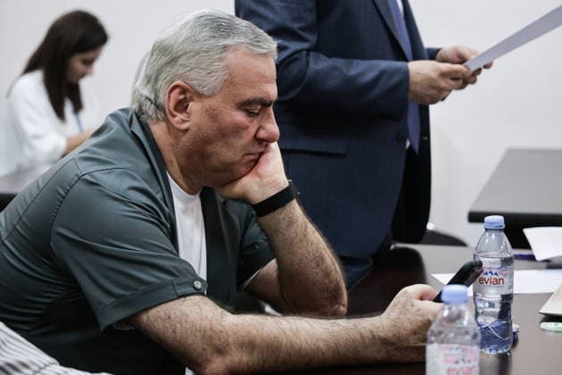 Armenien, Samwel Karapetjan in Jerewan vor Gericht ARMENIA, YEREVAN - AUGUST 4, 2026: Strong Armenia Party leader Samvel Karapetyan appears for a court hearing. Alexander Patrin TASS  95785765