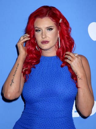 Apple s Ted Lasso Season 4 New York Premiere Justina Valentine attending Apple s Ted Lasso Season 4 New York Premiere held at the BAM Harvey Theater on August 4, 2026 in Brooklyn, NY Brooklyn BAM Harvey Theater NY USA Copyright: xStevenxBergman AFF-USA.COMx