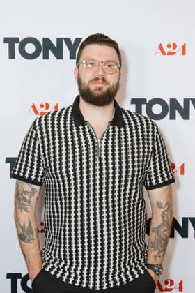 TONY Screening in Toronto, Canada - 04 Aug 2026 Lou Gatti attends the TONY Screening at Paradise Theatre in Toronto. A 19-year-old Anthony Bourdain travels to Provincetown and stumbles into the chaotic world of a restaurant kitchen, setting off a summer that will shape the course of his life. Toronto Canada Copyright: xBrianxdexRiveraxSimonx xSOPAxImagesx BriandeRiveraSimon_TaroPR_TONY_Toronto_20260804_BR6_0053
