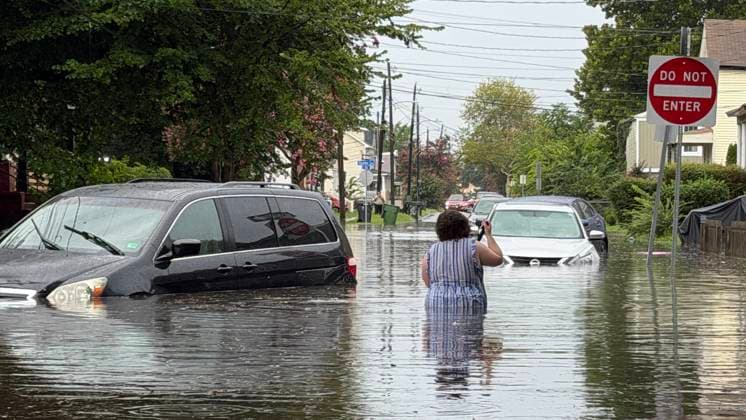 Storms Cause Flooding Throughout Norfolk Rain storms in Norfolk, Virginia cause flooding throughout the coastal city on August 4, 2026. NORFOLK United States  Copyright: xZachxDxRobertsx originalFilename: roberts-notitle260804_npe2V.jpg