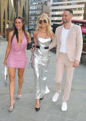 Now You See Me Live arrivals, London Amanda Cronin (centre) and guests at the Paris Hilton ICONIC perfume launch party, Florattica Rooftop London, Minories, on Monday 03 August 2026 in London, England, UK. CAP CAN CAN London UK Great Britain Copyright: xCanxNguyen CapitalxPicturesx