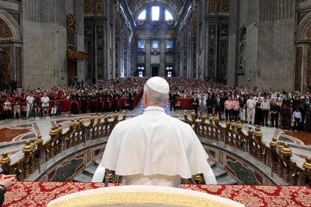 ITALY - REL - POPE LEO XIV DURING THE GENERAL AUDIENCE IN ST. PETER S BASILICA IN VATICAN CITY August 5, 2026 Italy, Rome, August 5, 2026 – Pope Leo XIV holds his weekly general audience in St. Peter’s Basilica in Vatican City EDITORIAL USE ONLY - NO BOOKS Copyright: xVATICANxMEDIA xCatholicxPressxPhotox