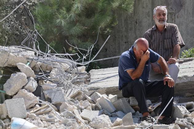 Israeli army demolishes homes and industrial facility near Bethlehem NAHALIN, WEST BANK AUGUST 5, 2026: Israeli army bulldozers demolish two residential homes and an industrial facility in the village of Nahalin, west of Bethlehem, in the occupied West Bank. Israeli authorities said the structures had been built without permits in Area C, a part of the West Bank that remains under full Israeli civil and military control under the Oslo Accords. NAHALIN Palestine, State of Copyright: x xMosabxshawerx xJNAxPressx