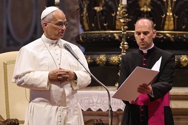 August 5, 2026. Vatican City - POPE LEO XIV during his weekly General Audience in St. Peter s Basilica at the Vatican. EvandroInetti_via ZUMA Wire Vatican City State  - ZUMAi15_ 20260805_zaf_i15_008 Copyright: xEvandroxInettix