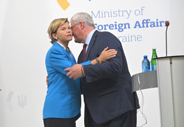 News conference of Ukrainian, Latvian FMs in Kyiv Minister of Foreign Affairs of the Republic of Latvia Baiba Braze and Acting Minister of Foreign Affairs of Ukraine Andrii Sybiha share an embrace at the end of a joint news conference following their negotiations, Kyiv, Ukraine, August 5, 2026. During the meeting, the sides discussed military support, Ukraine™s European integration, the expansion of logistical routes, and holding the Russian Federation accountable for war crimes., Credit:Yevhen Kotenko Ukrinform Avalon Ukraine, Kyiv  Copyright: xYevhenxKotenkox xUkrinformx xAvalonx 1120845296
