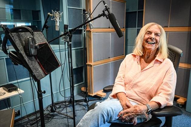 Luise Lonow (94) ist Deutschlands älteste Synchronsprecherin ** NUR FÜR REDAKTIONELLE ZWECKE ** EDITORIAL USE ONLY **<p>Luise Lonow (94) ist Deutschlands älteste Synchronsprecherin und Stimme von Oberhexe Mania bei Bibi Blocksberg, fotografiert am 05.08.2026 in Berlin. Berlin Berlin Berlin Copyright: MaurizioxGambarini *** Luise Lonow, 94, is Germany s oldest voice actress ** FOR EDITORIAL USE ONLY ** EDITORIAL USE ONLY ** p Luise Lonow, 94, is Germany’s oldest voice actress and the voice of Head Witch Mania in *Bibi Blocksberg*, photographed on August 5, 2026, in Berlin Berlin Berlin Berlin Copyright MaurizioxGambarini Copyright: MaurizioxGambarini doc8710r9dzy9u1djwk3p5u ,EDITORIAL USE ONLY