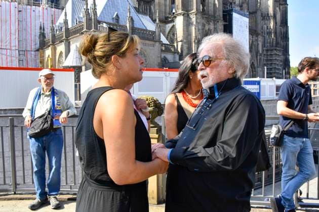 ABB RONCALLI - Mona Neubaur Ministerin für Wirtschaft, Industrie, Klimaschutz und Energie des Landes Nordrhein-Westfalen. Eliana Larible Paul mit ihrem Mann Bernhard Paul Zirkusdirektor zu Gast bei der Taufe der Look Zippo des Roncalli Sonderzug zu 50 Jahre Roncalli Jubilaeummstournee auf dem Gleis 1 Koeln Hauptbahnhof in Koeln am 05.AUGUST 2026 NRW Deutschland *** ABB RONCALLI Mona Neubaur, Minister of Economic Affairs, Industry, Climate Protection, and Energy of the State of North Rhine-Westphalia Eliana Larible Paul with her husband Bernhard Paul, circus director, attending the christening of the Look Zippo Roncalli special train for the 50th-anniversary Roncalli tour on Track 1 at Cologne Central Station in Cologne on 0August 5, 2026